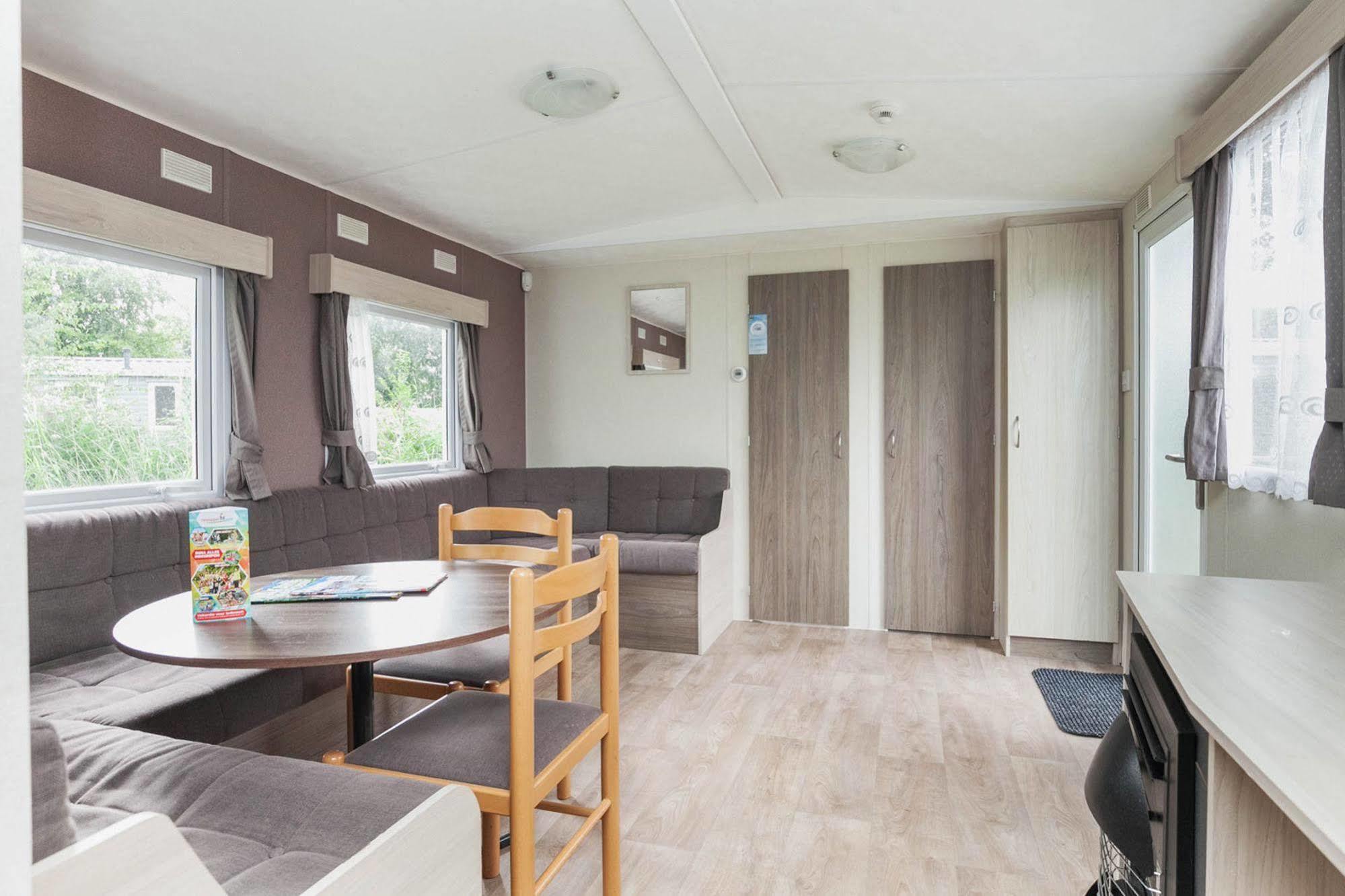 Oostappen Vakantiepark Riviera Beach Biddinghuizen Exteriér fotografie